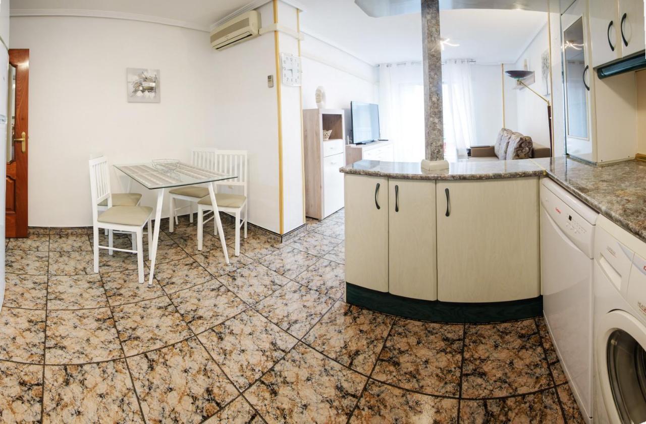 Holiday La Loma Apartment 托雷维耶哈 外观 照片