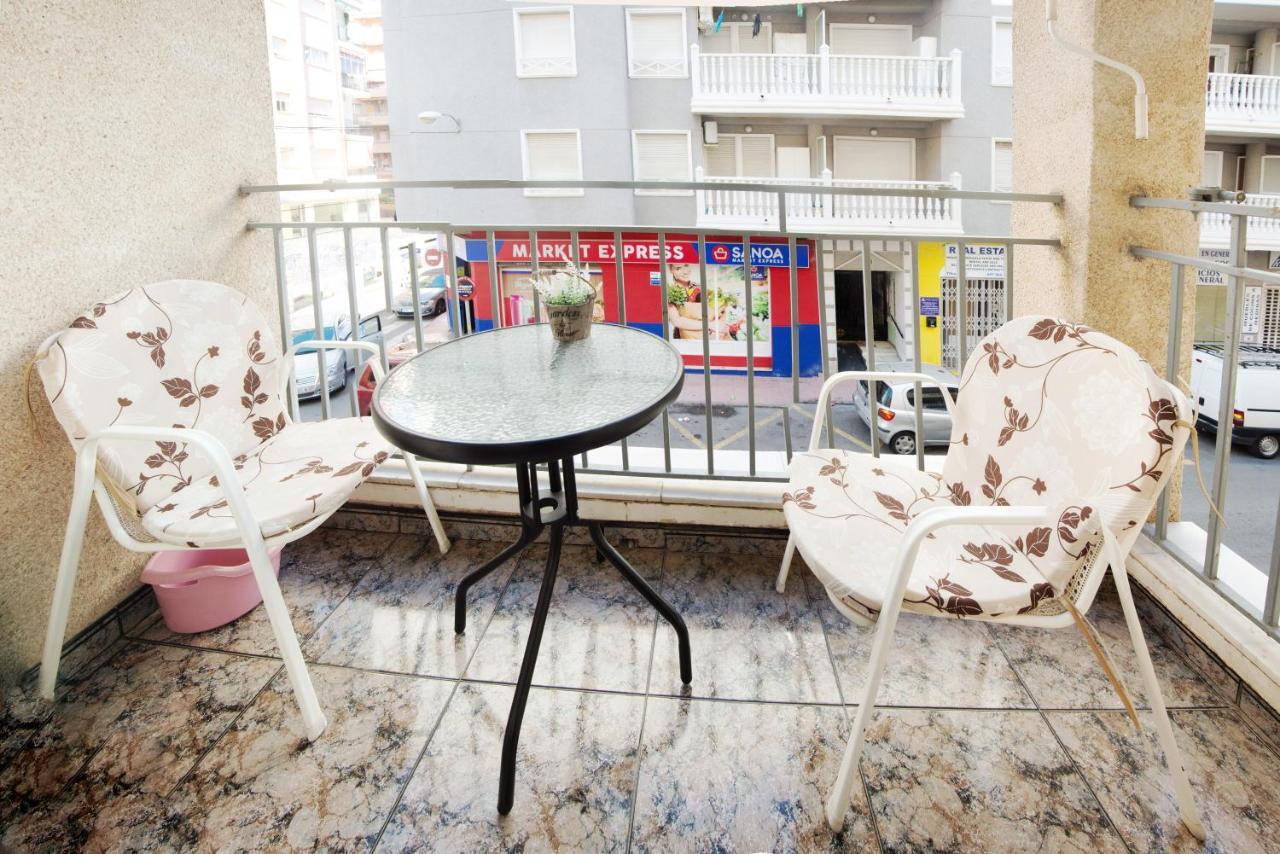 Holiday La Loma Apartment 托雷维耶哈 外观 照片